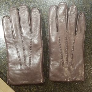 Men's leather gloves in brown
